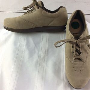 SAS Womens Shoe Sz 9.5 M Tripad Oxford Tan Leather